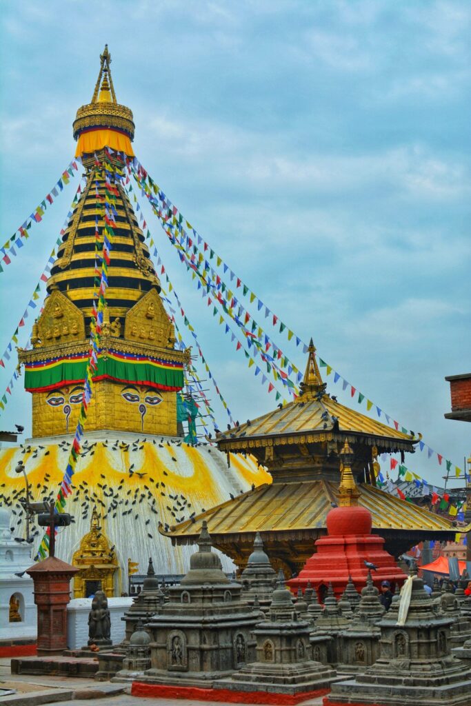Η στούπα Swayambhunath με σημαίες προσευχής, Κατμαντού