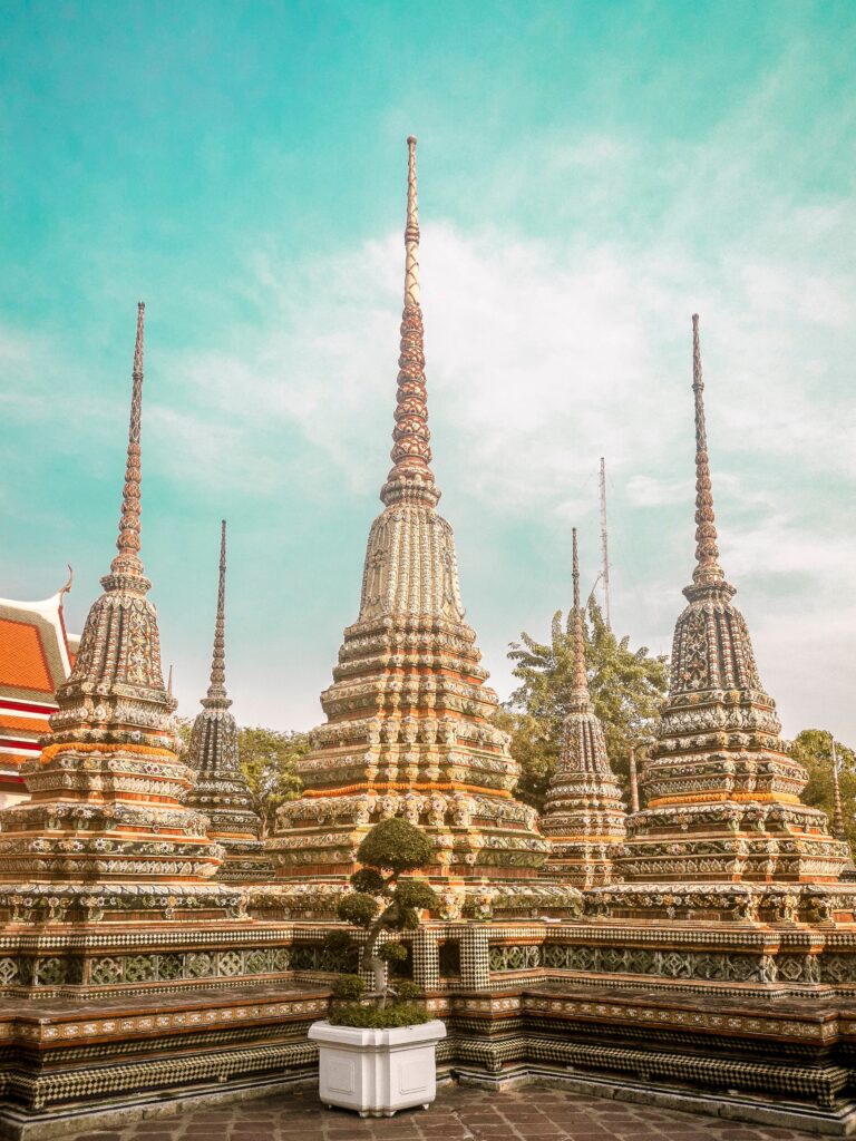 Οι τσέντι του ναού Wat Pho, Μπανγκόκ