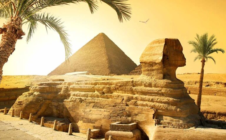 taxidi aigypto erhmo pyramides post